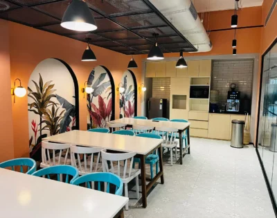 Akasa Corenthum, Noida
