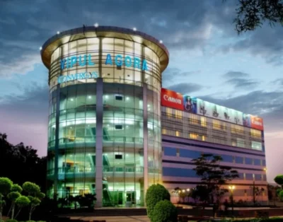 Collabora8 – Vipul Agora